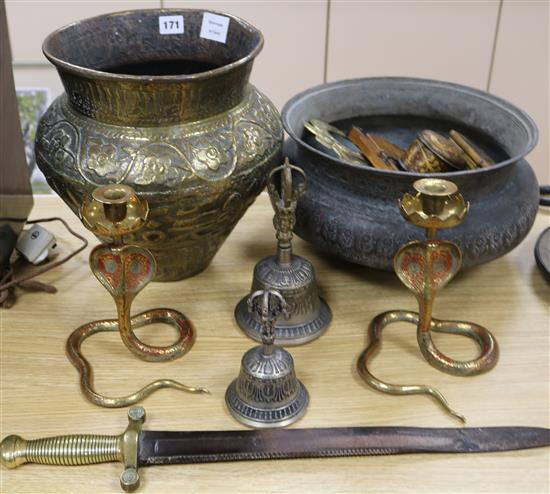 Sundry metalware